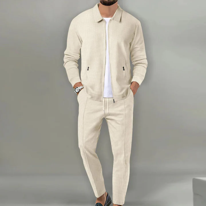 imgi_19_image_507_1714735637123-7512274-73231004-80418289_0_720x Tepic Sylvian Elegance Trainingspak Set - Image 1